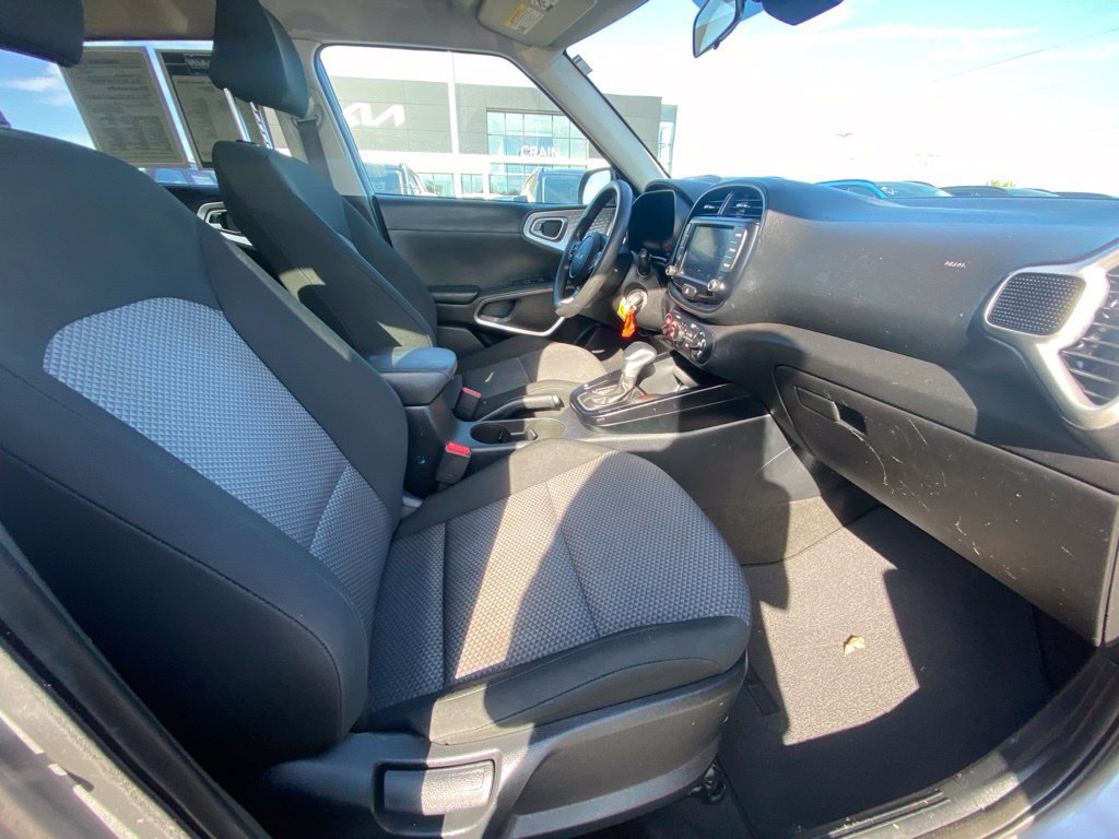 Used 2022 Kia Soul LX w/ Technology Package FWD image 28