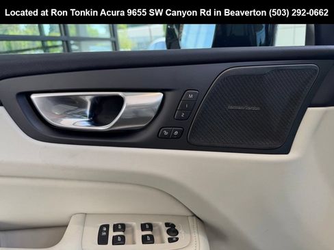 Used 2026 Volvo XC60 T8 Ultra w/ Climate Package PRO AWD/4WD image 12