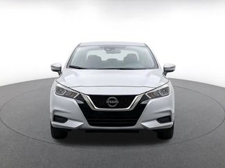 Used 2025 Nissan Versa SV FWD video 2