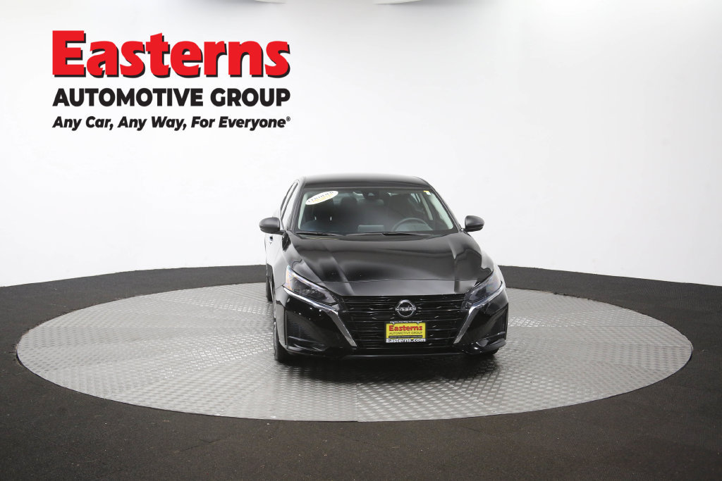 Used 2024 Nissan Altima 2.5 SV FWD image 54