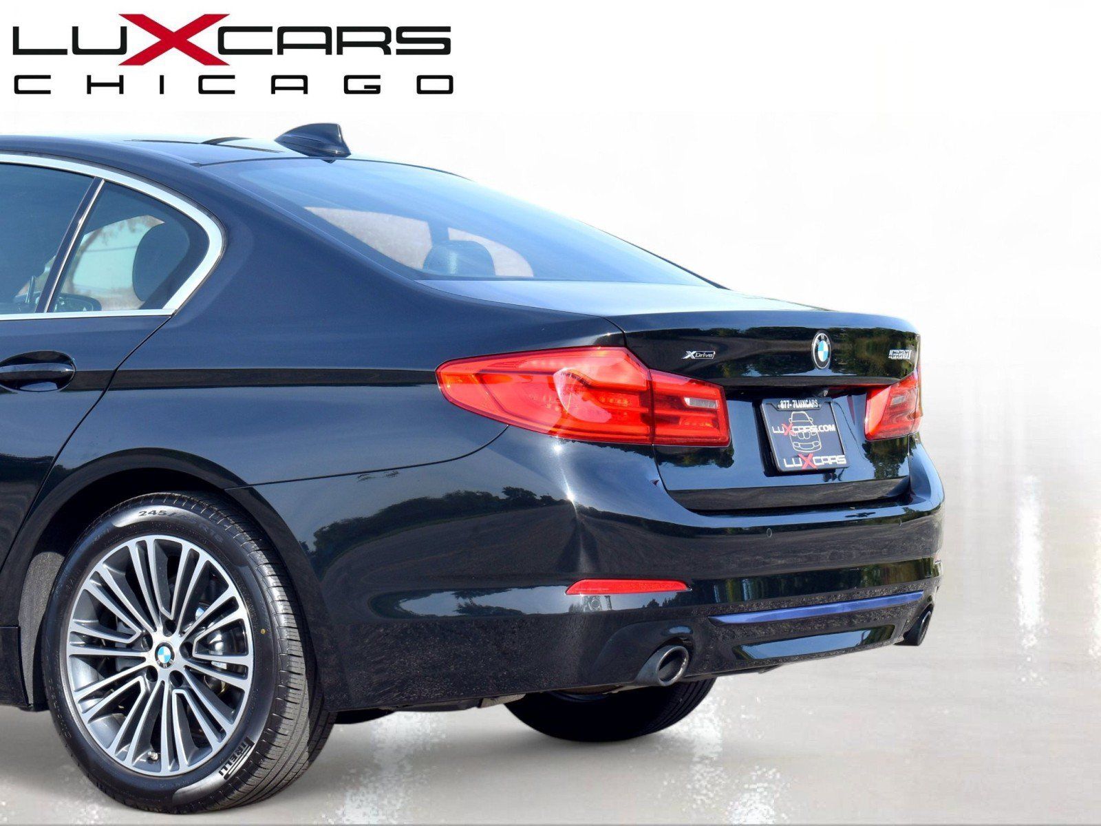 Used 2019 BMW 530i xDrive w/ Convenience Package AWD/4WD image 13