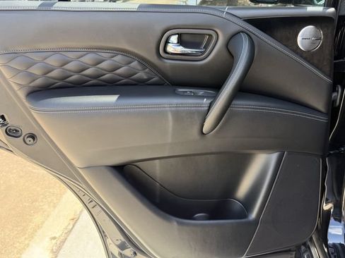 Used 2024 INFINITI QX80 Sensory RWD image 24