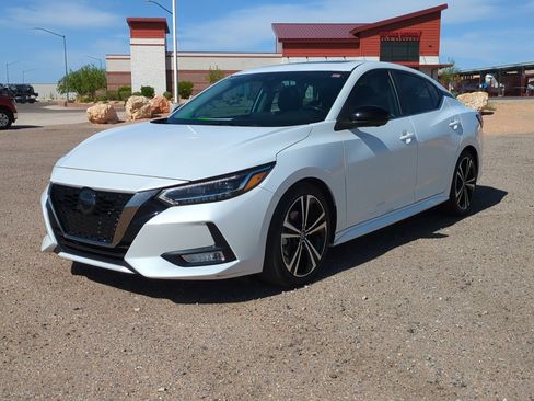 Used 2021 Nissan Sentra SR w/ SR Premium Package FWD image 7