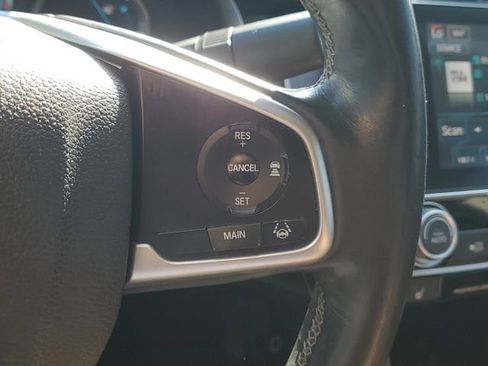 Used 2016 Honda Civic Touring image 23