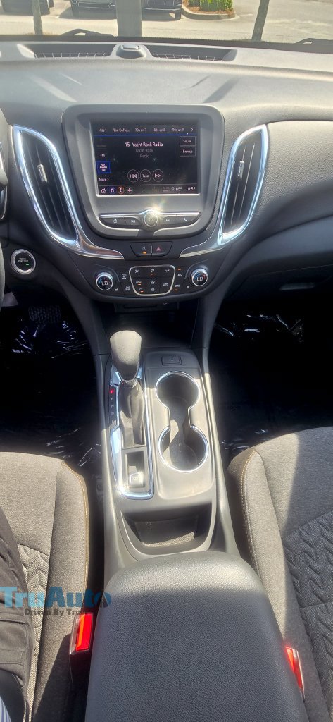 Used 2023 Chevrolet Equinox LT AWD/4WD image 35