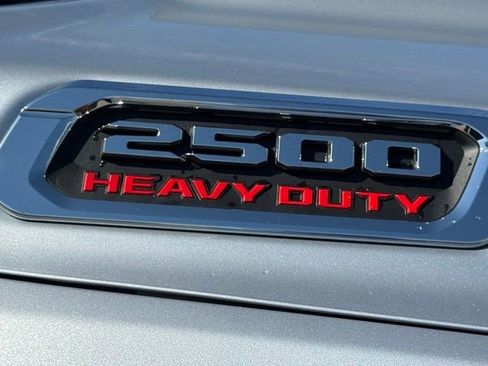 New 2026 RAM 2500 Big Horn AWD/4WD image 36