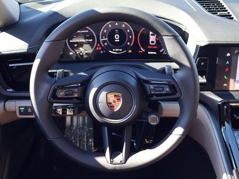 New 2026 Porsche Panamera image 15