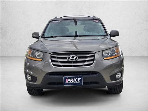 Used 2011 Hyundai Santa Fe Limited image 3