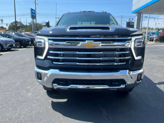 New 2026 Chevrolet Silverado 3500 LTZ w/ LTZ Plus Package AWD/4WD image 19