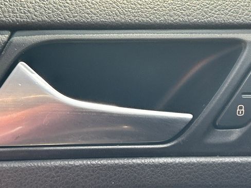 Used 2014 Volkswagen Jetta TDI Value Edition image 38