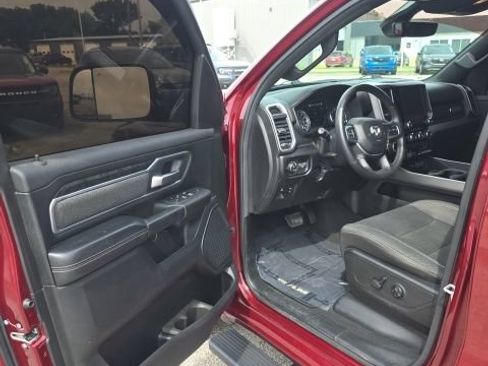 Used 2019 RAM 1500 Big Horn RWD image 11