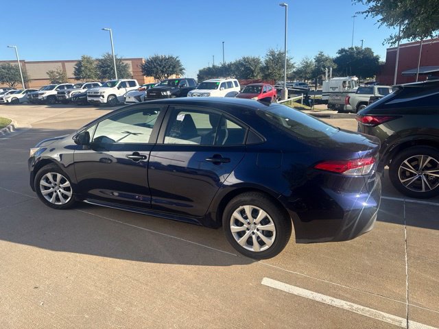 Used 2026 Toyota Corolla LE FWD image 3
