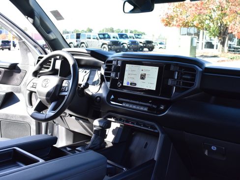 Used 2025 Toyota Tundra SR image 29
