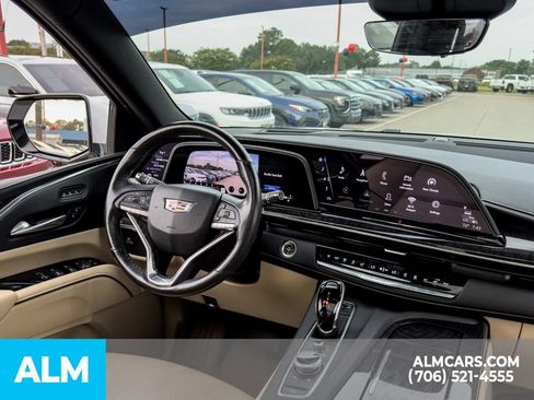 Used 2021 Cadillac Escalade Premium Luxury w/ LPO, Radiant Package RWD image 28