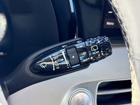 Used 2024 Hyundai Palisade Calligraphy image 27