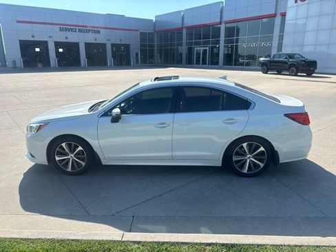 Used 2016 Subaru Legacy 2.5i Limited AWD/4WD image 7