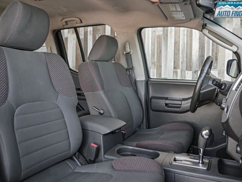 Used 2010 Nissan Xterra Off-Road image 19