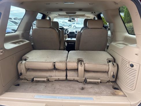 Used 2009 Cadillac Escalade AWD image 14