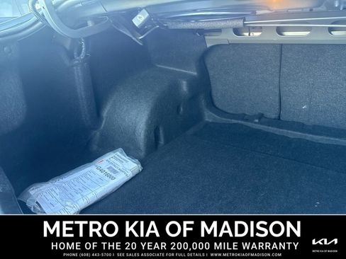 Used 2023 Chevrolet Malibu LT image 29