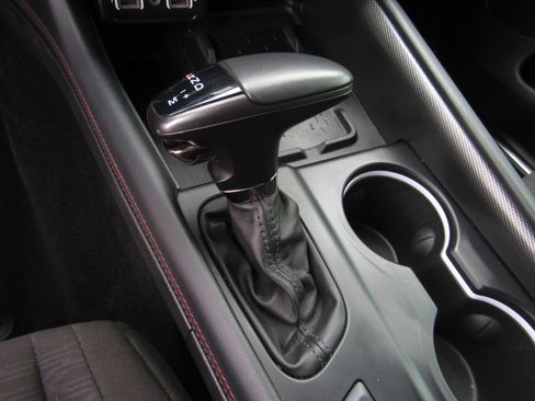 Used 2025 Dodge Durango R/T w/ Blacktop Package image 21