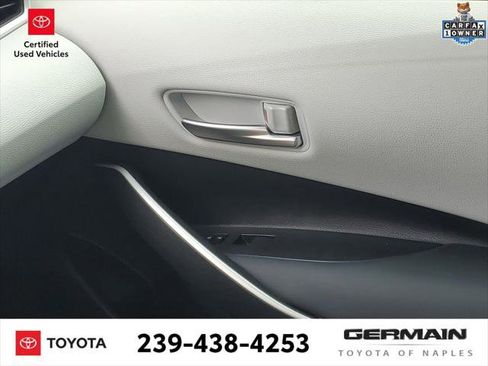 Certified 2025 Toyota Corolla SE image 27
