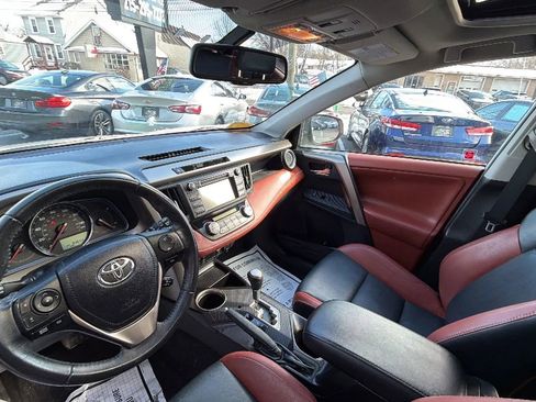 Used 2013 Toyota RAV4 Limited image 14