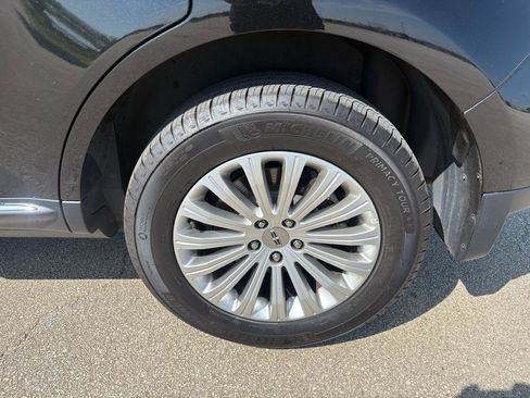 Used 2015 Lincoln MKX FWD image 9