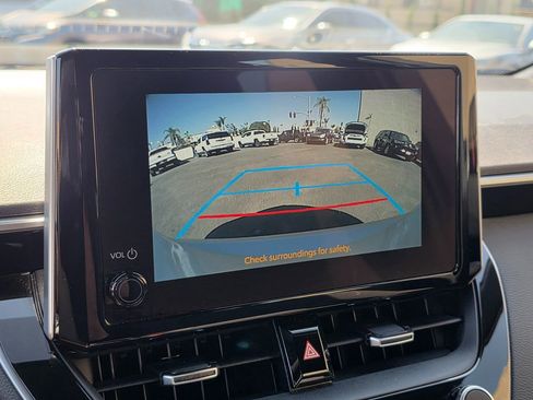 Used 2024 Toyota Corolla SE image 31