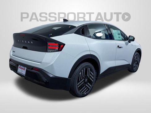 New 2026 Nissan Leaf SV+ image 6