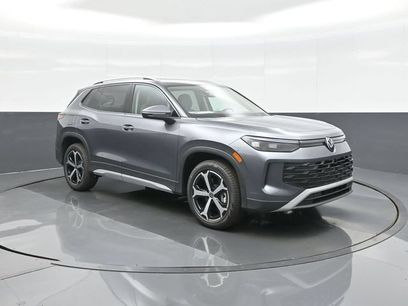 New 2026 Volkswagen Tiguan SE