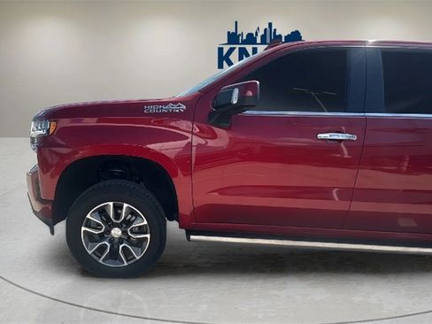 Used 2022 Chevrolet Silverado 1500 High Country image 14