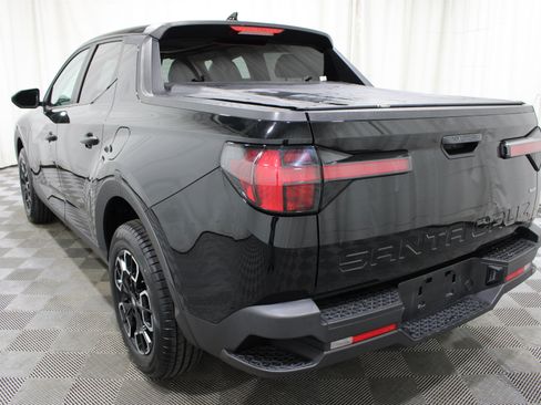 Used 2022 Hyundai Santa Cruz SE AWD/4WD image 28