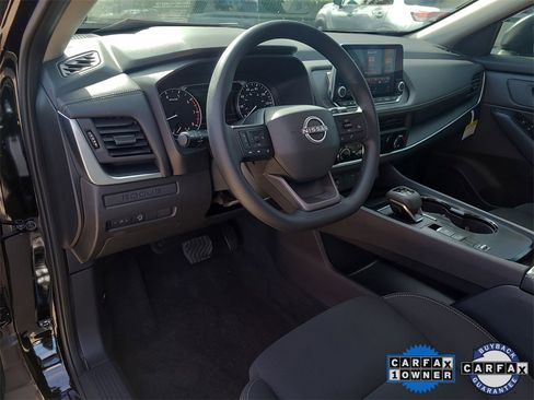 Certified 2025 Nissan Rogue S image 15