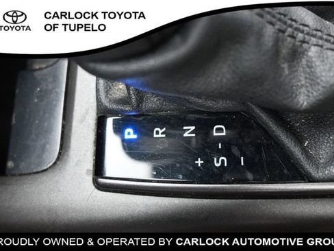 Used 2022 Toyota Camry SE FWD image 29