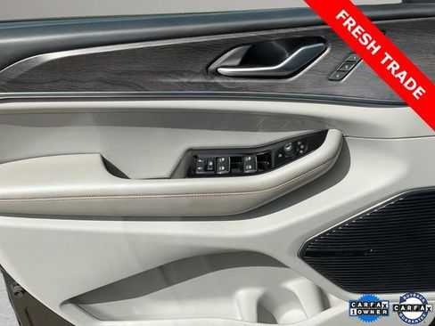 Used 2021 Jeep Grand Cherokee L Overland w/ Luxury Tech Group IV image 10