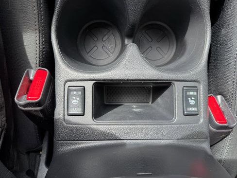 Used 2020 Nissan Rogue S w/ Special Edition Package image 27