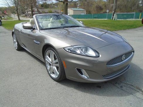 Used 2012 Jaguar XK Convertible RWD image 3