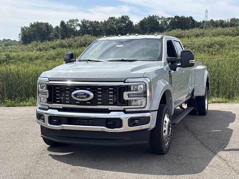 New 2026 Ford F450 Lariat w/ Lariat Ultimate Package AWD/4WD image 1