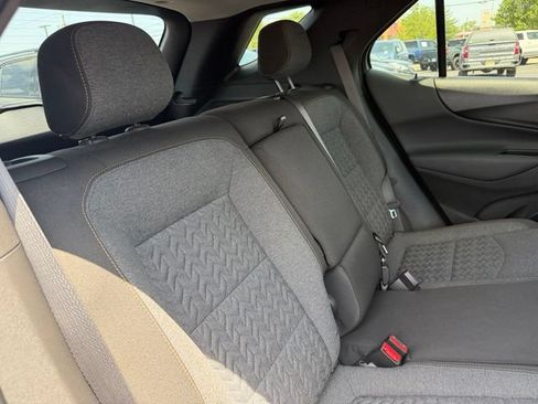 Certified 2023 Chevrolet Equinox LT FWD image 11