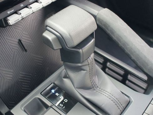 Certified 2025 Toyota Tacoma SR5 image 11