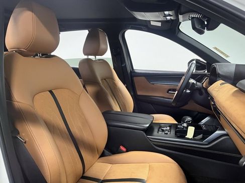 Used 2025 MAZDA CX-70 3.3 Turbo S w/ Premium Plus image 10