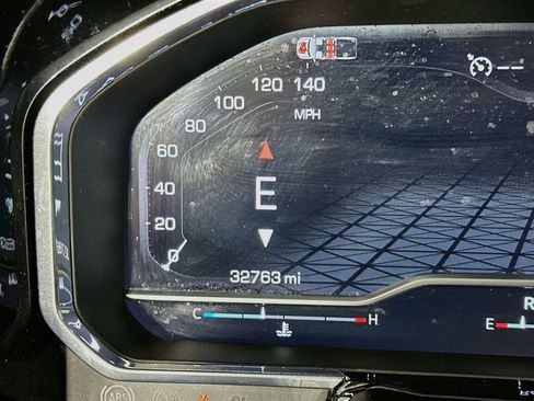 Used 2024 GMC Sierra 1500 Elevation AWD/4WD image 19