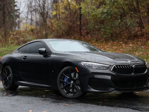 Used 2022 BMW M850i xDrive M850i xDrive image 12