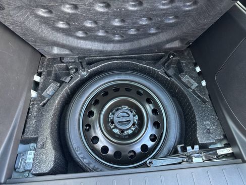 Used 2013 Chevrolet Equinox LS image 19