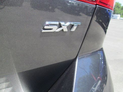 Used 2018 Dodge Journey SXT w/ Connectivity Group AWD/4WD image 7