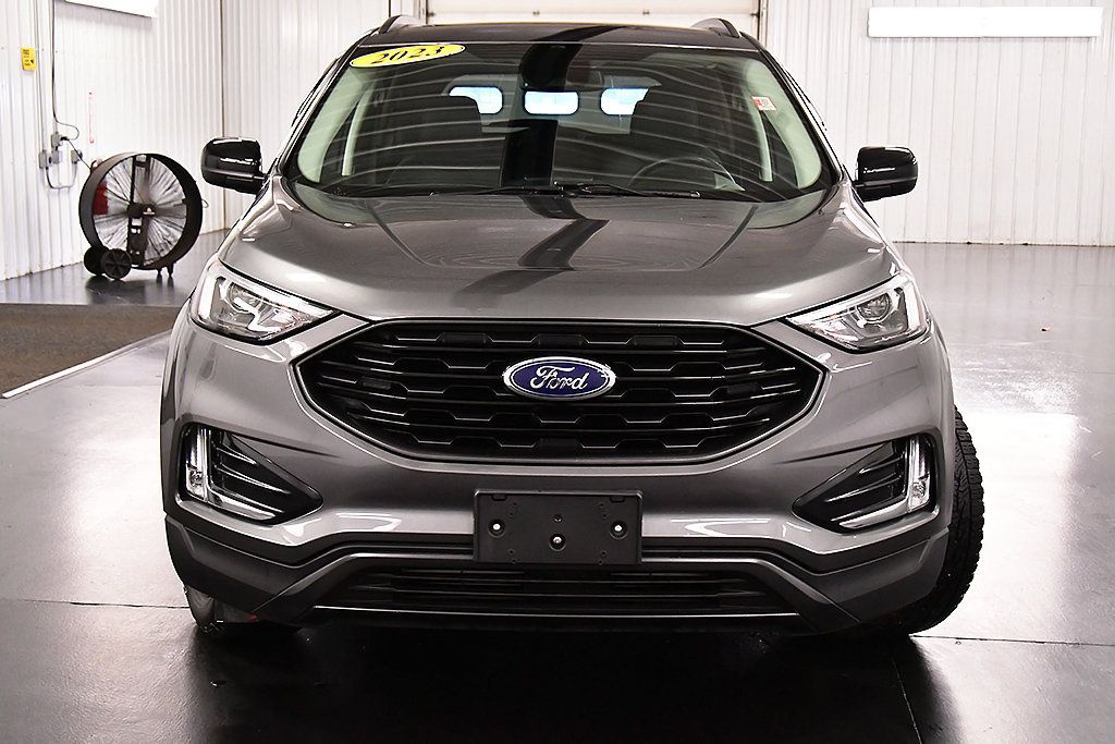 Used 2023 Ford Edge SEL w/ Sport Appearance Package AWD/4WD image 2