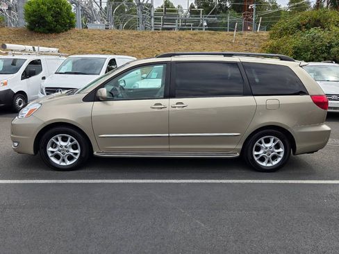 Used 2004 Toyota Sienna XLE FWD image 4