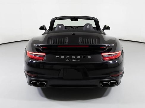 Used 2019 Porsche 911 Turbo image 21