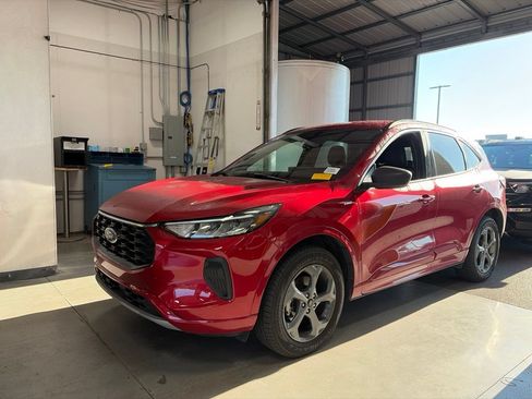 Certified 2024 Ford Escape ST-Line w/ Tech Pack #1 AWD/4WD image 2