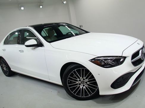 Certified 2023 Mercedes-Benz C 300 4MATIC Sedan image 11